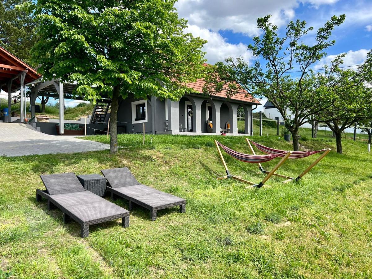 Voelgyhid Village Balaton Koroshegy Exterior photo